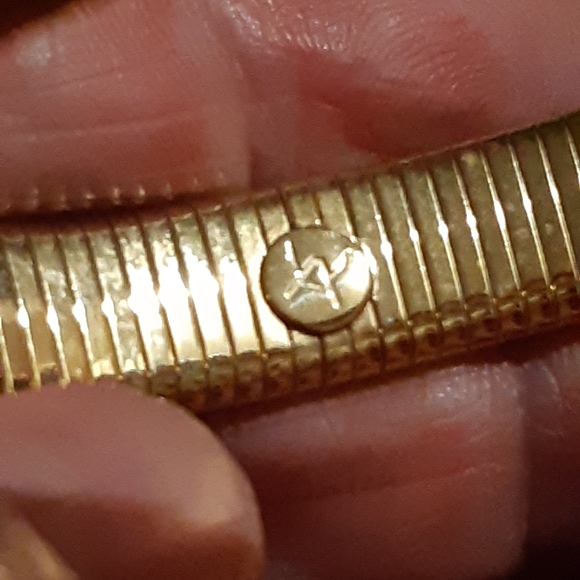 Vintage Expansion Bracelet - Picture 5 of 9